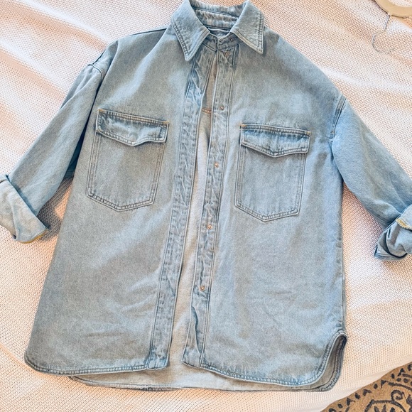 TNR JEANS Denim Shacket Light Blue Jean Jacket Button Down Shirt - Picture 2 of 15